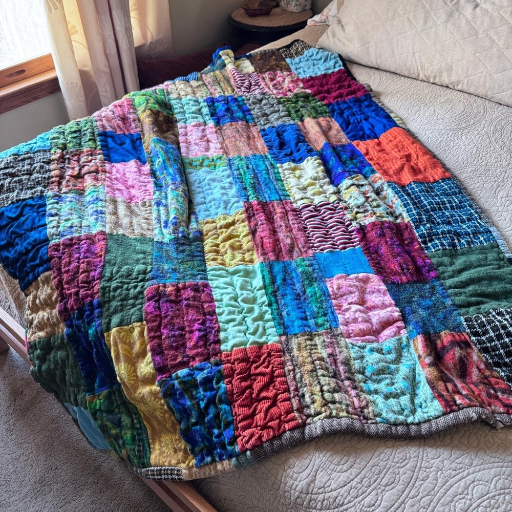 Patchwork Quilt Unique Vintage Handmade Blanket‎ Cozy Bohemian Eclectic Colorful - Picture 5 of 15